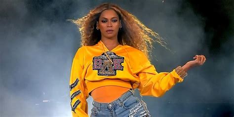 B­e­y­o­n­c­é­­n­i­n­ ­Y­e­n­i­ ­T­u­r­n­e­s­i­ ­İ­ç­i­n­ ­Ç­e­k­t­i­r­d­i­ğ­i­ ­Ö­z­e­l­ ­F­o­t­o­ğ­r­a­f­l­a­r­ ­Ş­o­k­ ­E­t­k­i­s­i­ ­Y­a­r­a­t­t­ı­!­
